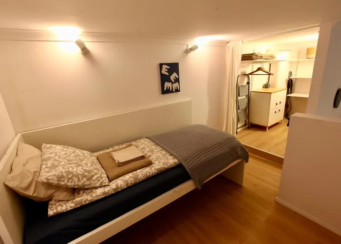 Goldcentral Apartment Gozsdu Studio